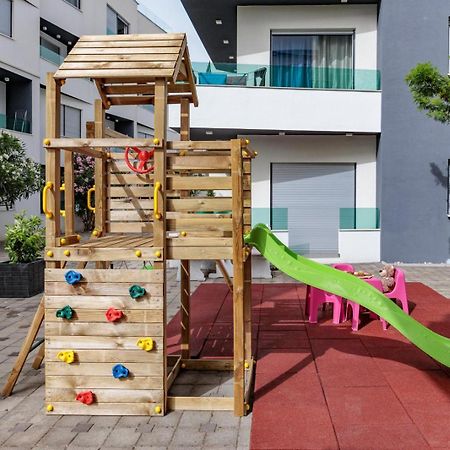 Boutique Residence Cosmopolis 1 Бибинье Экстерьер фото