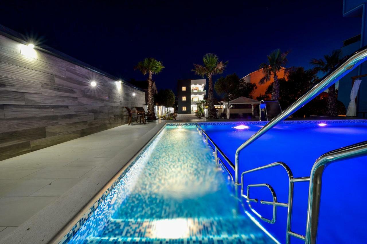 Boutique Residence Cosmopolis 1 Бибинье Экстерьер фото
