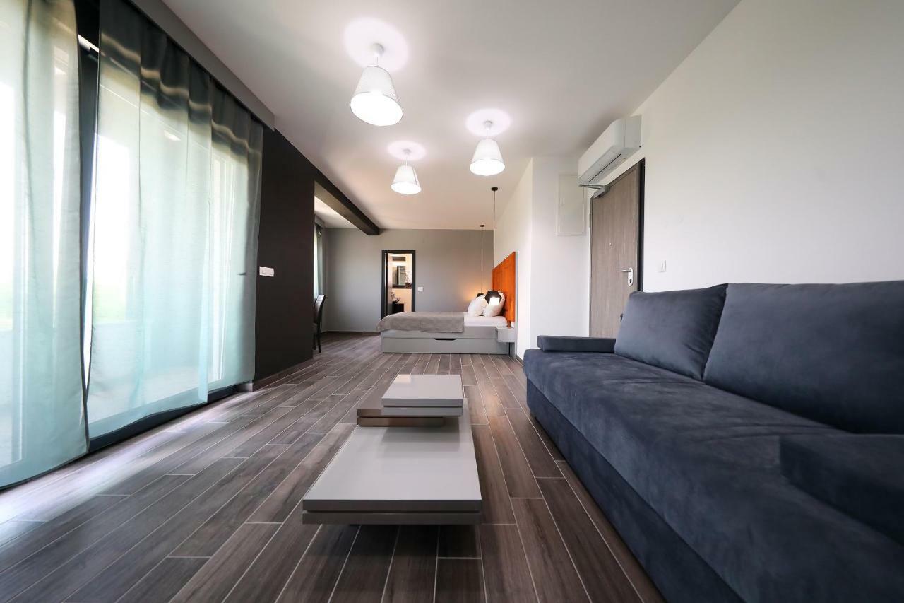 Boutique Residence Cosmopolis 1 Бибинье Экстерьер фото