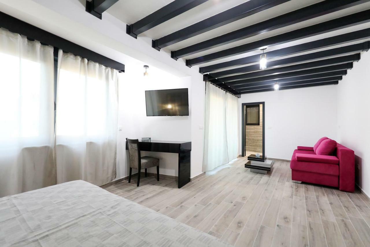 Boutique Residence Cosmopolis 1 Бибинье Экстерьер фото